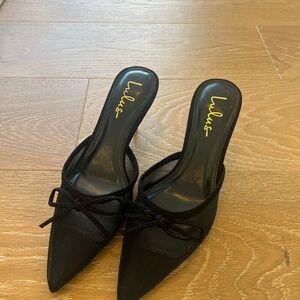Lulu's Black Pointed-Toe Heeled Mules